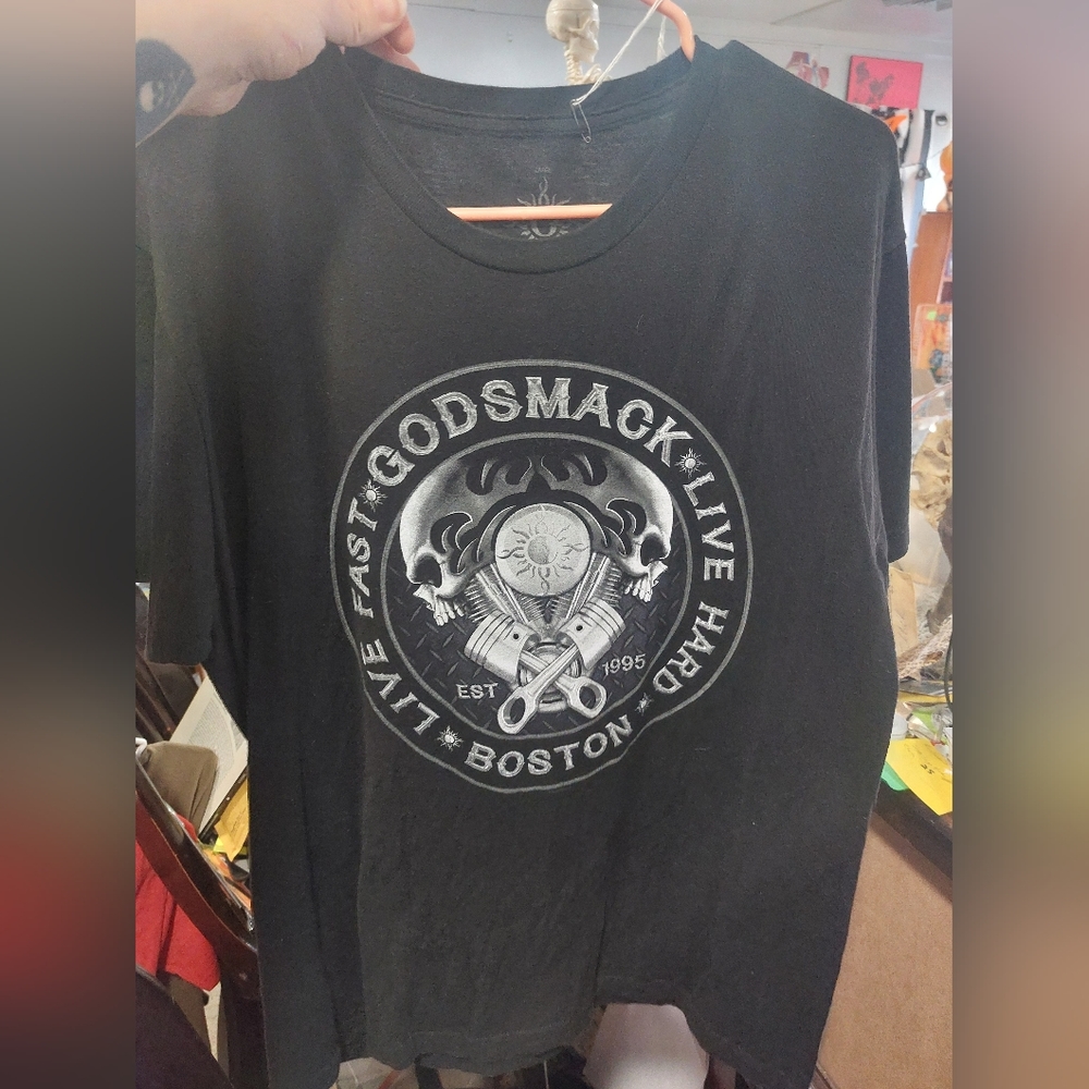 Godsmack 2018 when legands rise tour tshirt
